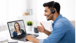 student practicing in 1:1 english speaking course with personal trainer online